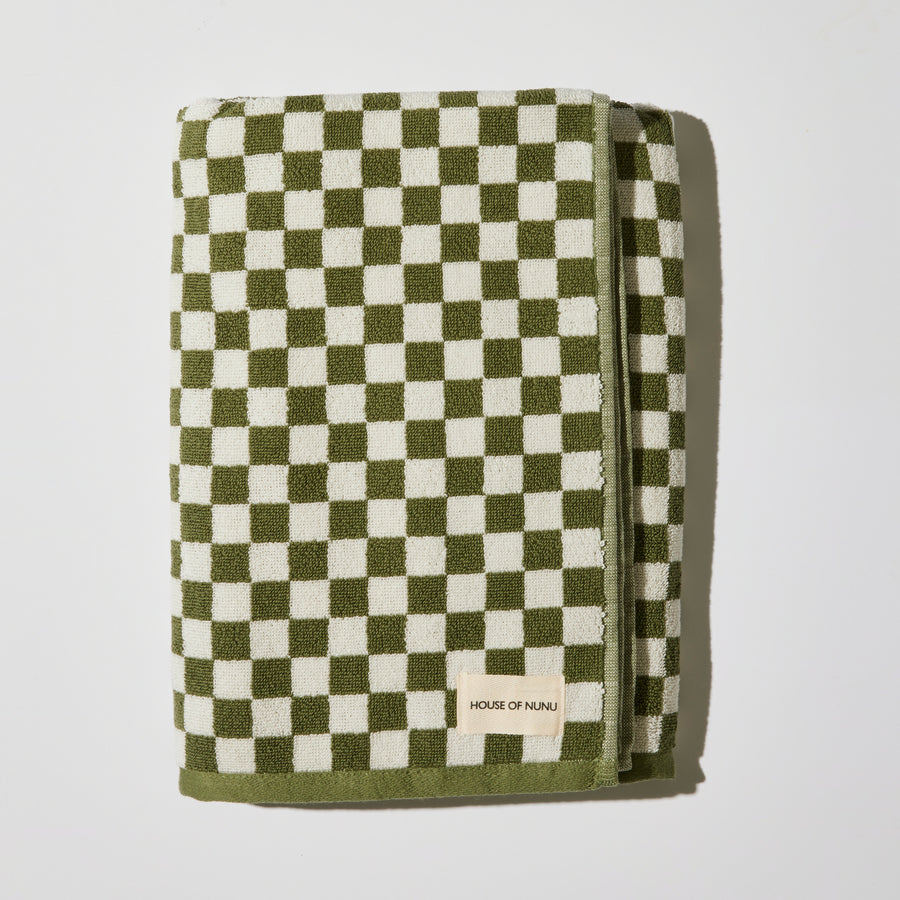 BATH TOWEL IN OLIVE GREEN CHECK