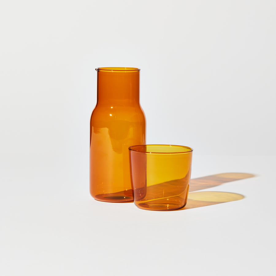 MINI CARAFE AND CUP SET IN AMBER