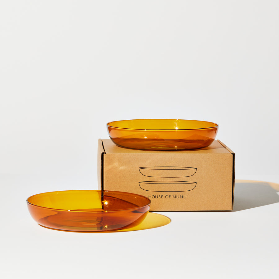 ABRACADABRA SET OF 2 PLATES IN AMBER