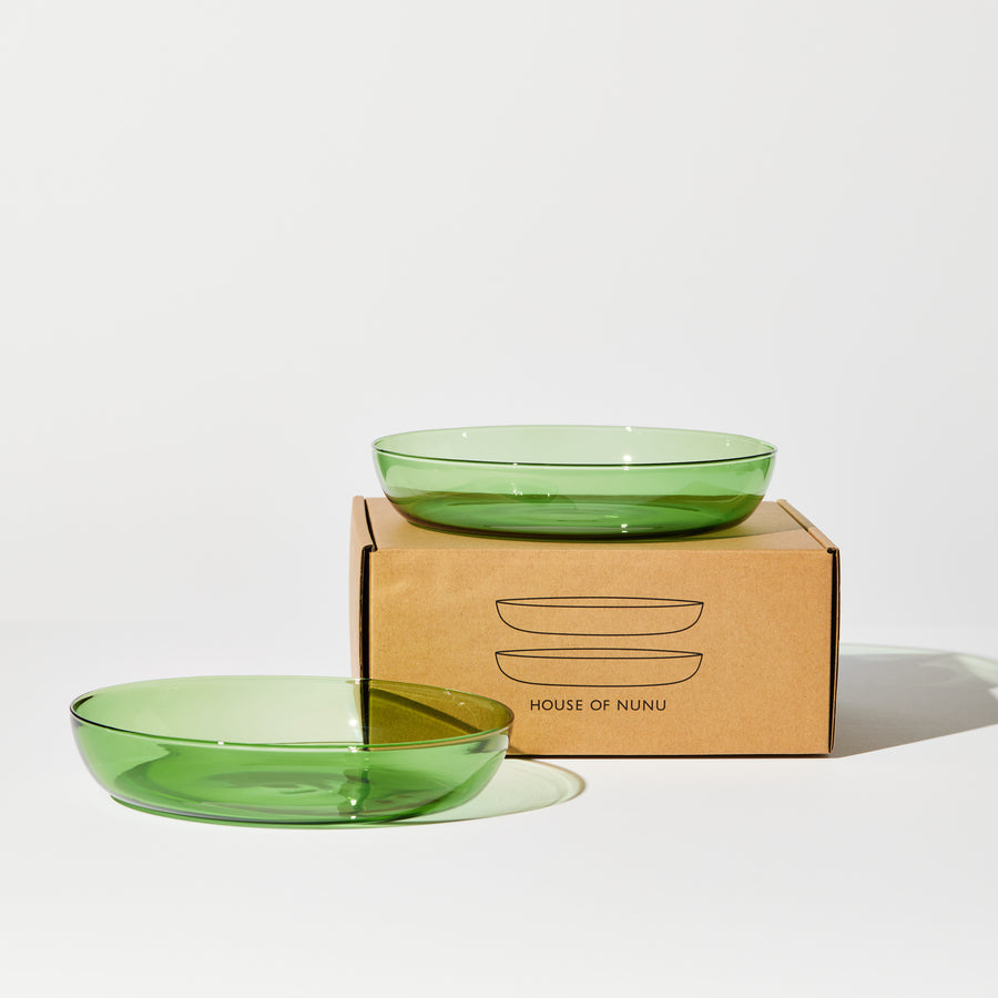 ABRACADABRA SET OF 2 PLATES IN GREEN