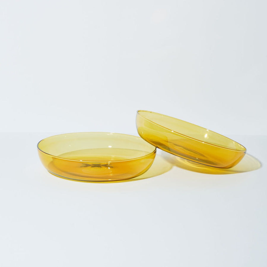 ABRACADABRA SET OF 2 PLATES IN YELLOW